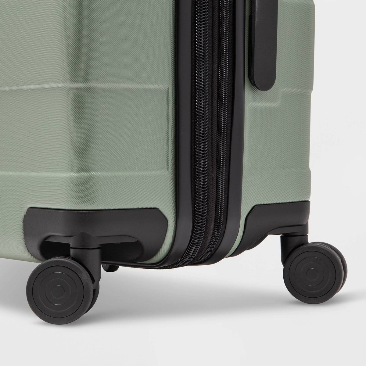 20x22 Carry on Spinner Suitcase Green J139
