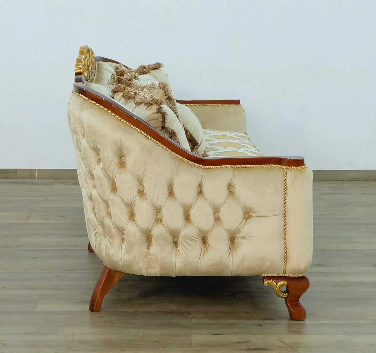 Brown & Gold Wood Trim Loveseat W6302